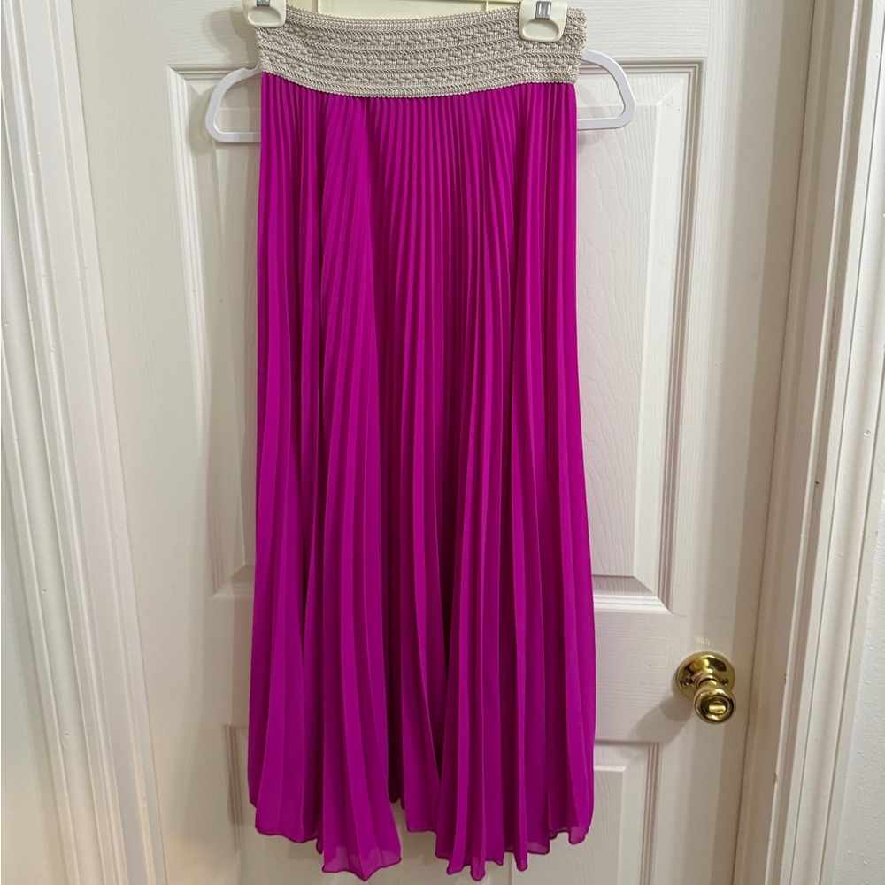 Fuscha pink skirt